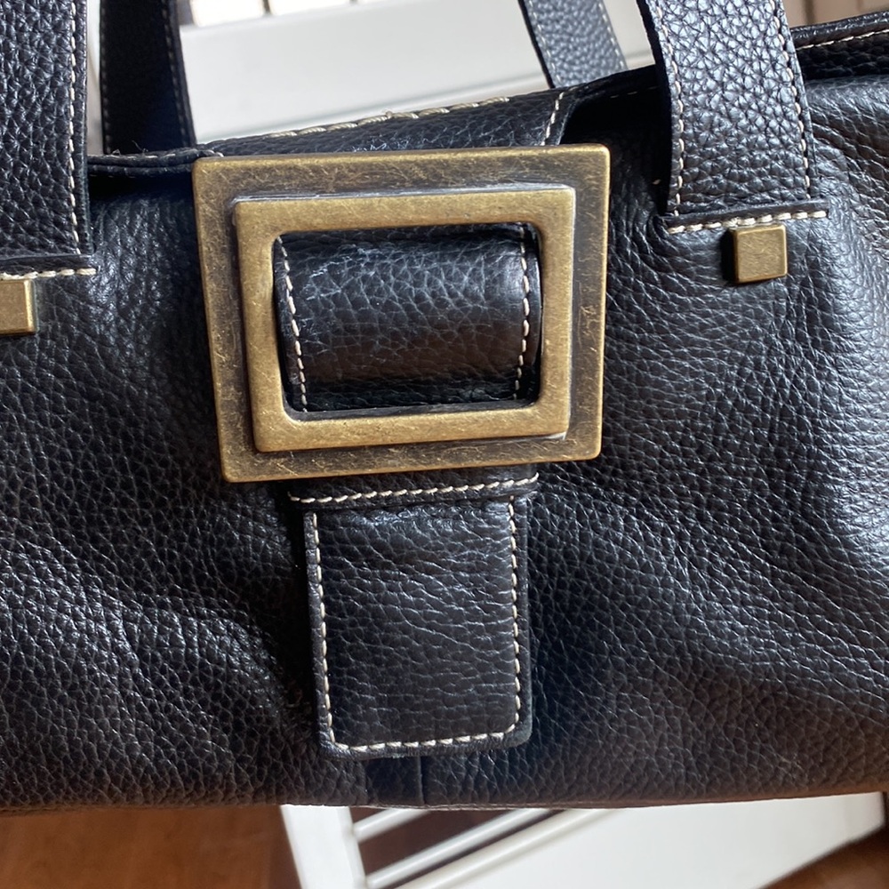 Adrienne Vittadini Handbag - Picture 5 of 12